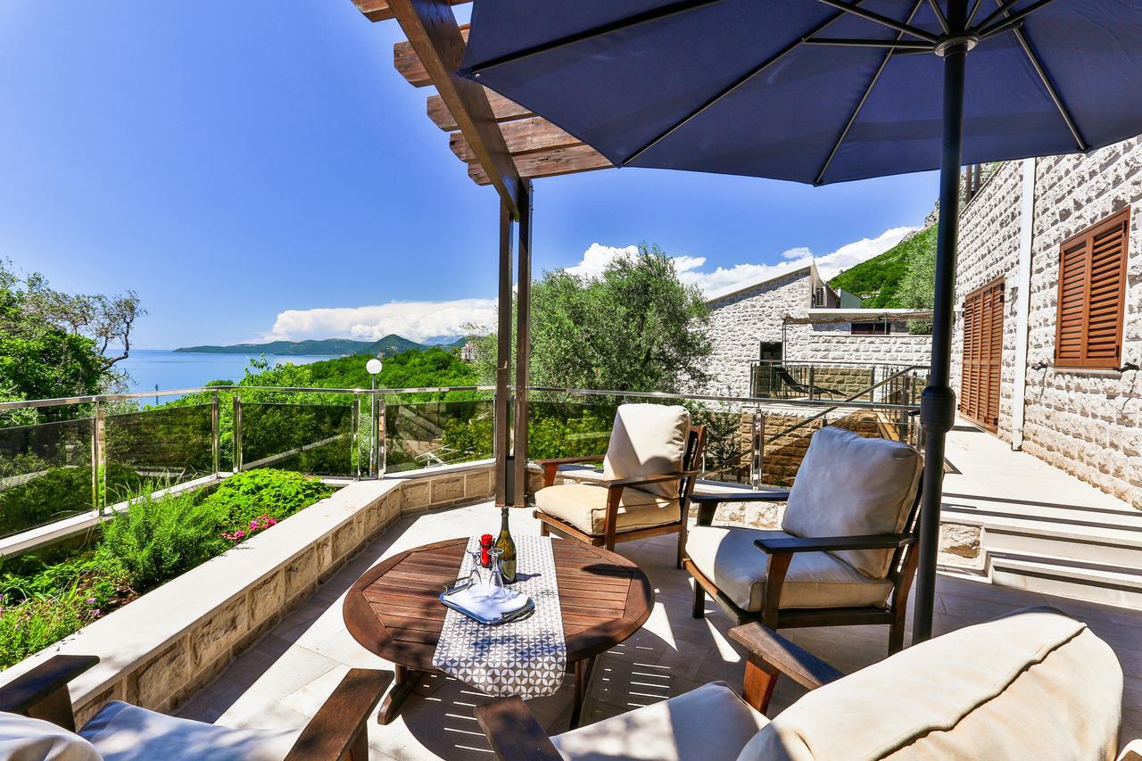 Villa Rijeka Rezevici Petrovac Bagian luar foto