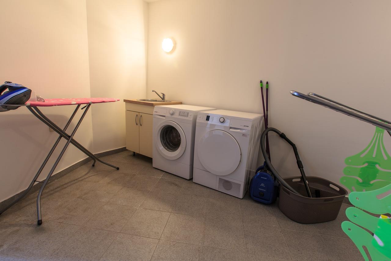 Villa Rijeka Rezevici Petrovac Bagian luar foto