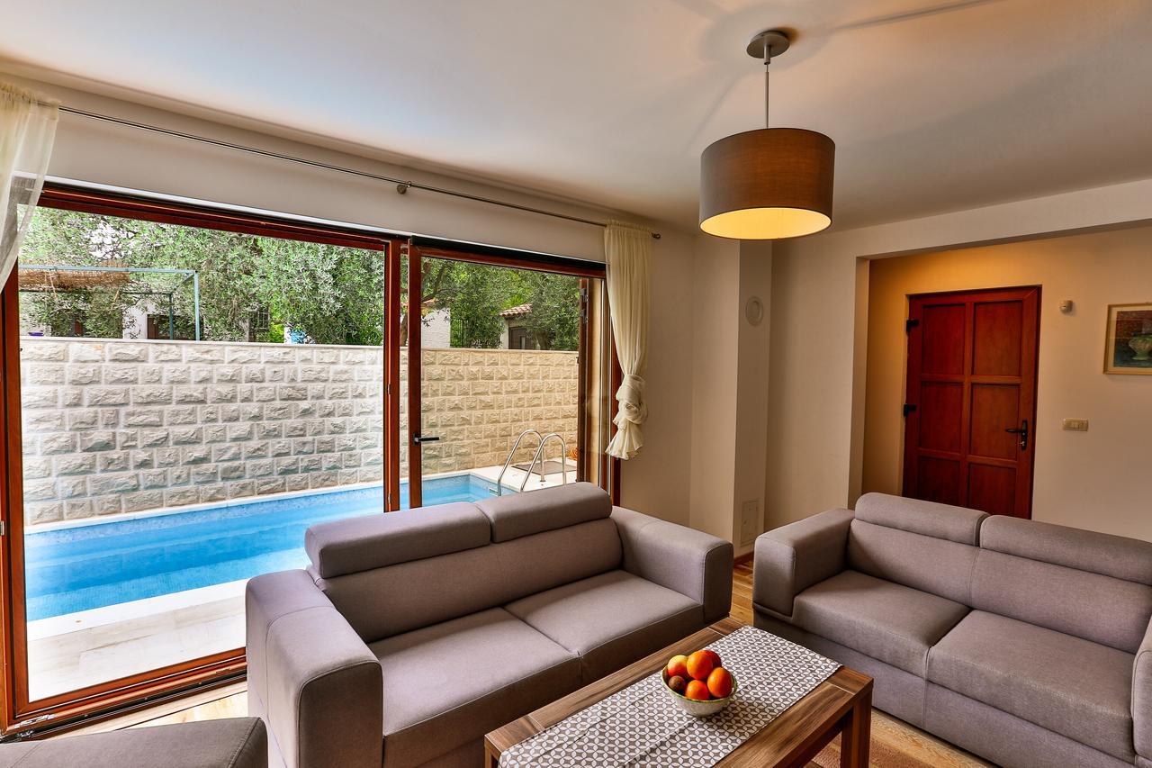 Villa Rijeka Rezevici Petrovac Bagian luar foto